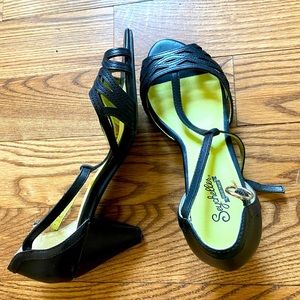 Seychelles Retro vibe heeled sandals